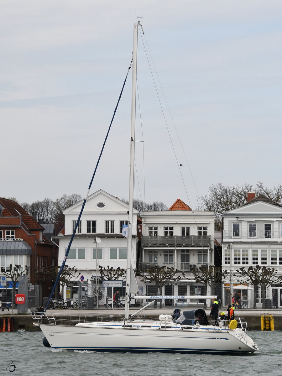 Anfang Mai 2023 war das Segelboot SOPHIA in Travemünde zu sehen.