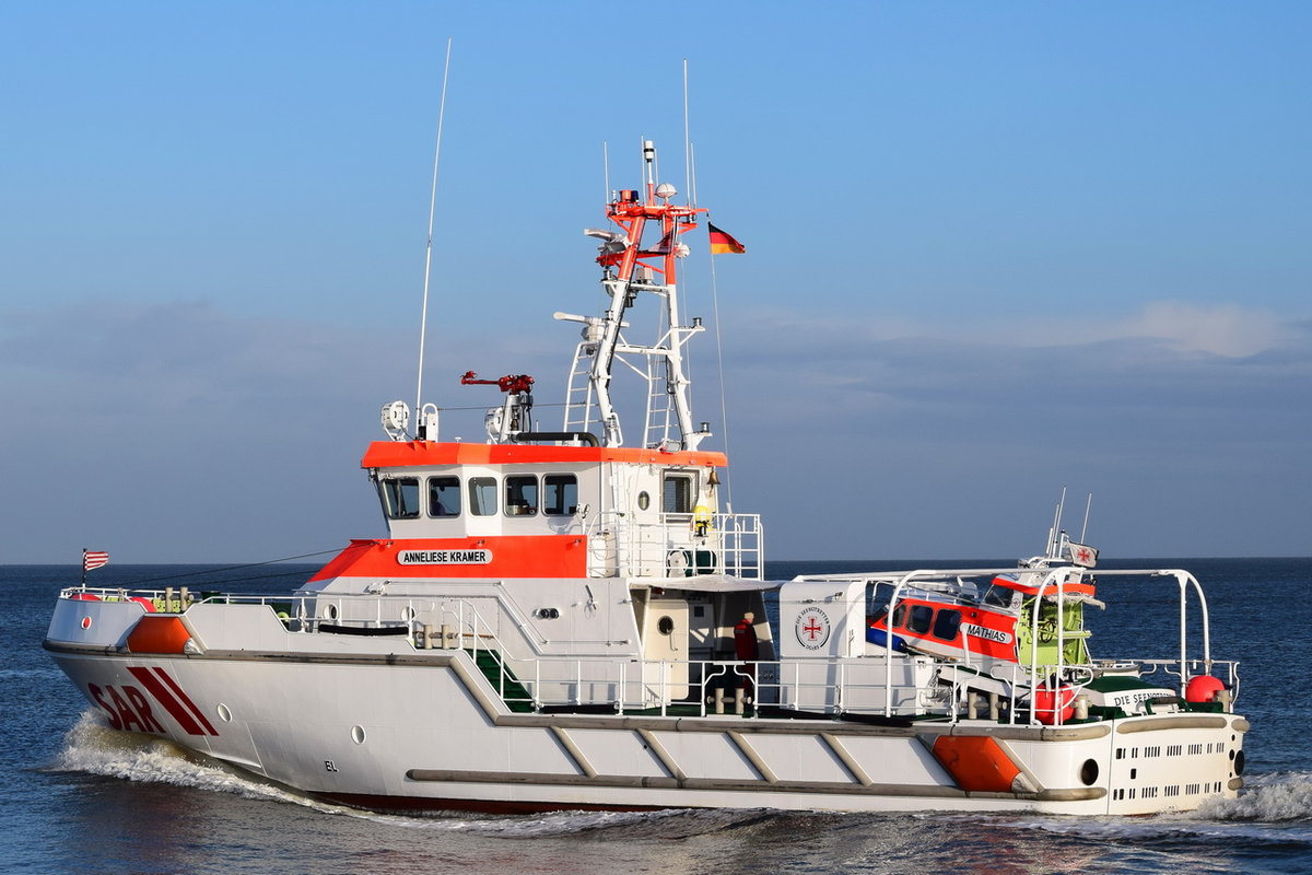 ANNELIESE KRAMER , SAR , 28 x 7m , Baujahr 2017 , 29.12.2017 Cuxhaven