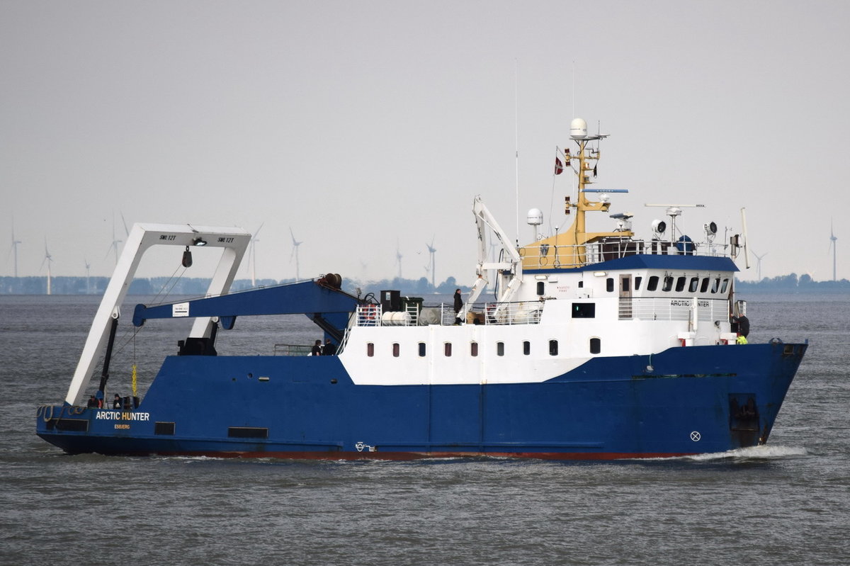 ARCTIC HUNTER , General Cargo , IMO 7719832 , Baujahr 1978 , 40.5 × 9m , 20.05.2017  Cuxhaven