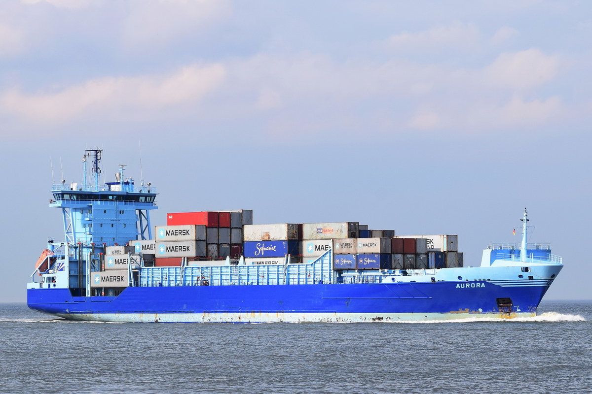 AURORA , Feederschiff , IMO 9234989 , Baujahr 2001 , 134.42 × 22.75m , 868 TEU , 03.04.2018 Alte Liebe Cuxhaven