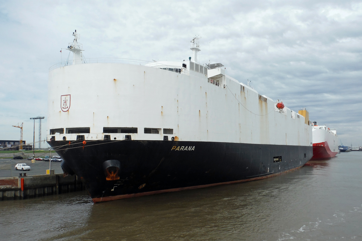 Autotransporter  PARANA  in Emden 26.9.2023