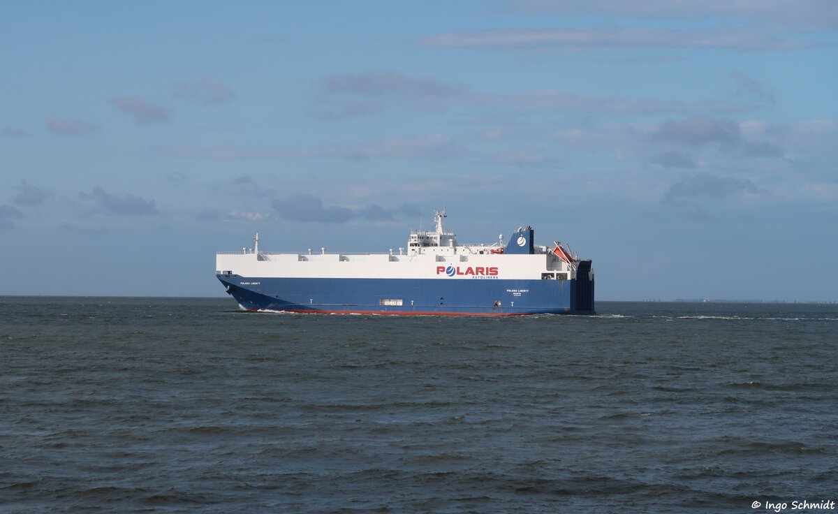 Autotransporter POLARIS LIBERTY | Polaris Autoliners | IMO 9407689 | 20.07.2026 vor Cuxhaven