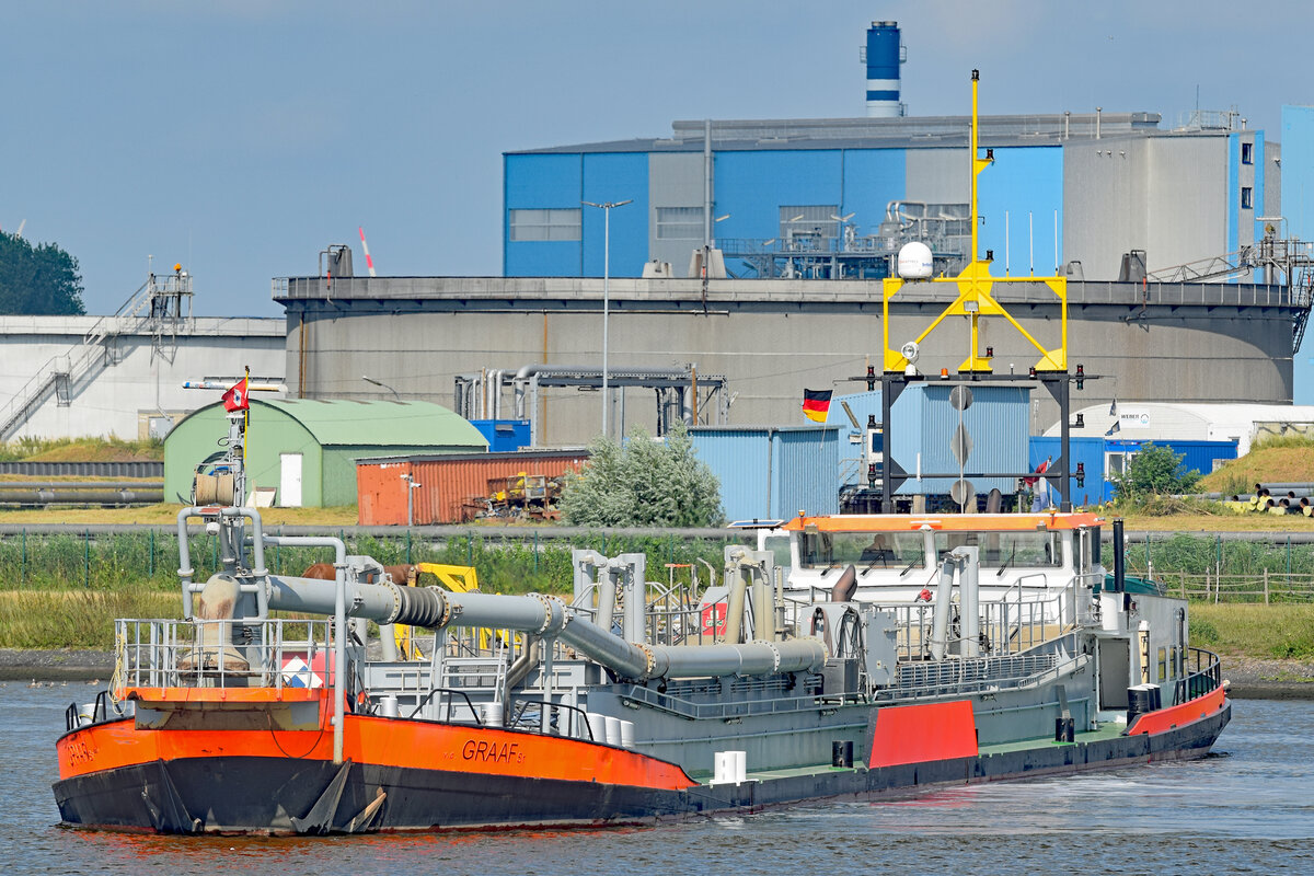 Baggerschiff VD GRAAF SR (ENI 02314433) am 24.7.2021 im NOK (Nord-Ostsee-Kanal) unweit Brunsbüttel