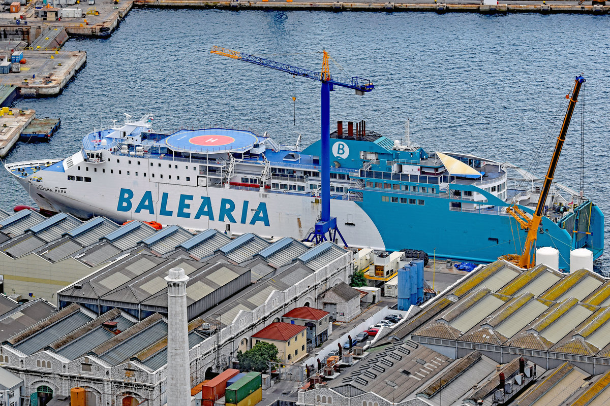 BAHAMA MAMA  (IMO 9441142, MMSI: 248218000) am 4.11.2019 bei Gibraltar