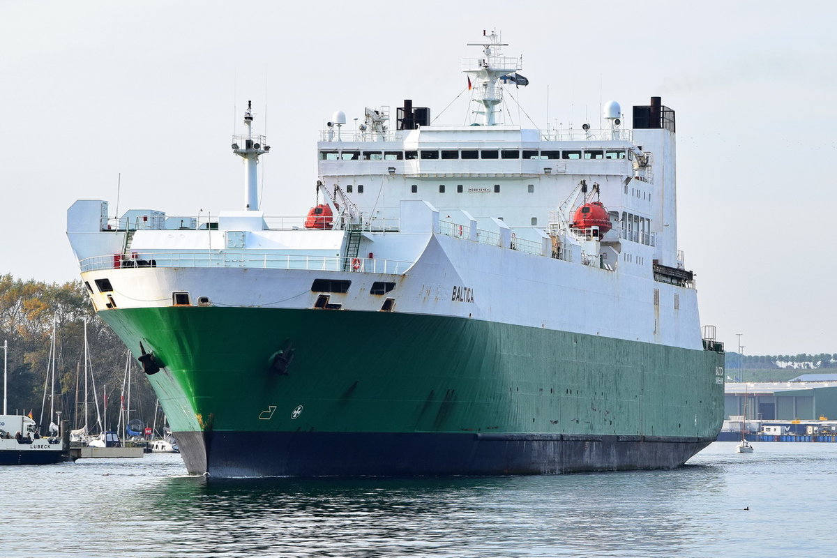 BALTICA , Ro-Ro Cargo , IMO 8813154 , Baujahr 1990 , 157.67 × 25.32m , Travemünde , 15.10.2019
