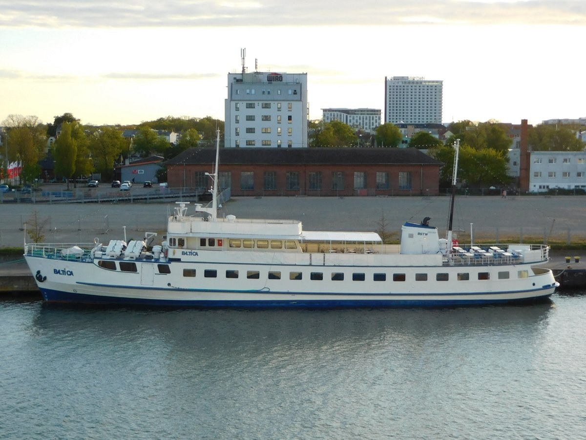 BALTICA, BSTW, am Abend in Warnemünde, Mai 2020