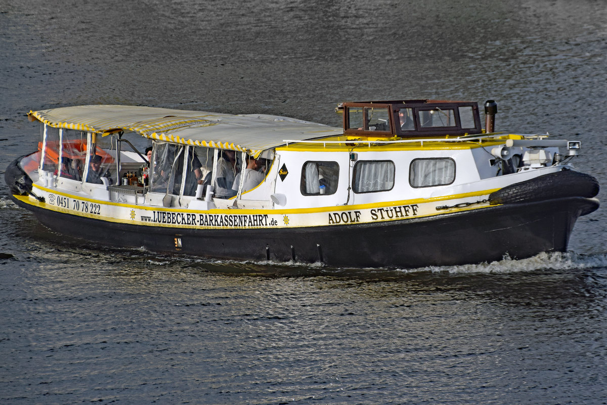 Barkasse ADOLF STÜHFF (ex KARL_HEINZ) in Lübeck.
Baujahr:1964,  
Wolkau Werft Hamburg, 
Länge: 14.87 m, Breite: 4,25 m, Tiefgang: 1.30 m
Aufnahme vom 22.04.2017
