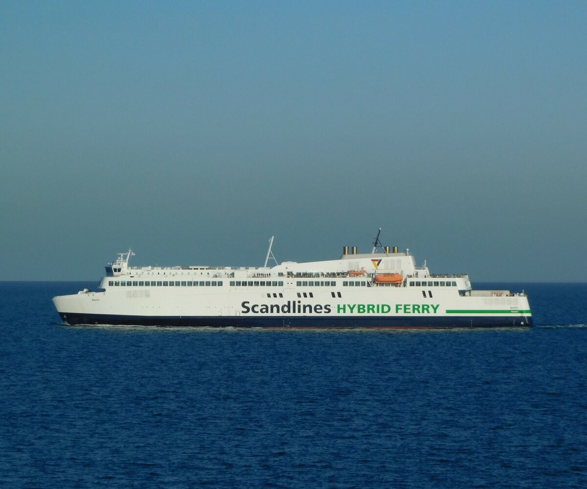 BERLIN; Scandlines, auf der Ostsee zwischen Rostock und Gedser, 09.10.21