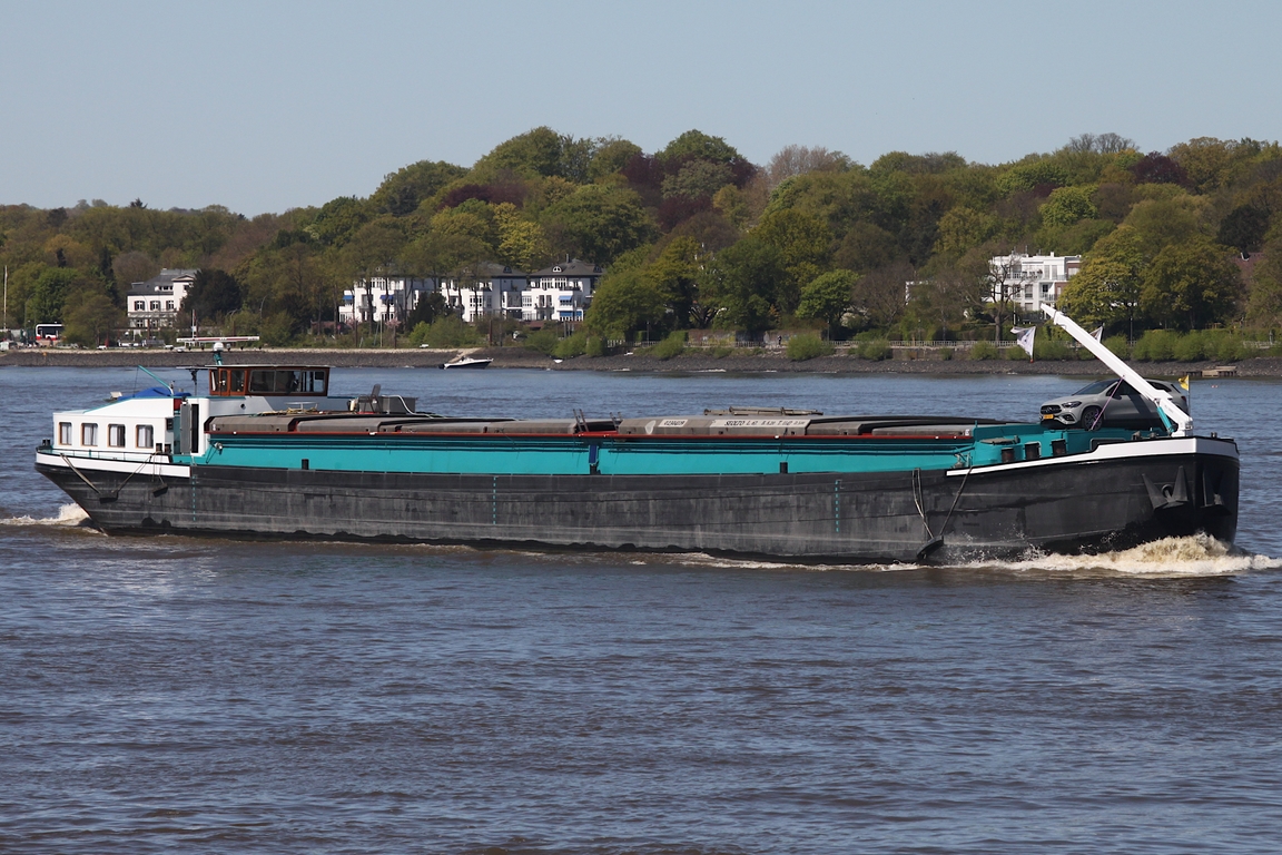 Binnenfrachtschiff SEOLTO (ENI 02304119) ; Datum: 29.04.2026; Aufnahmeort: Elbe/Hafen Hamburg, Deutschland.