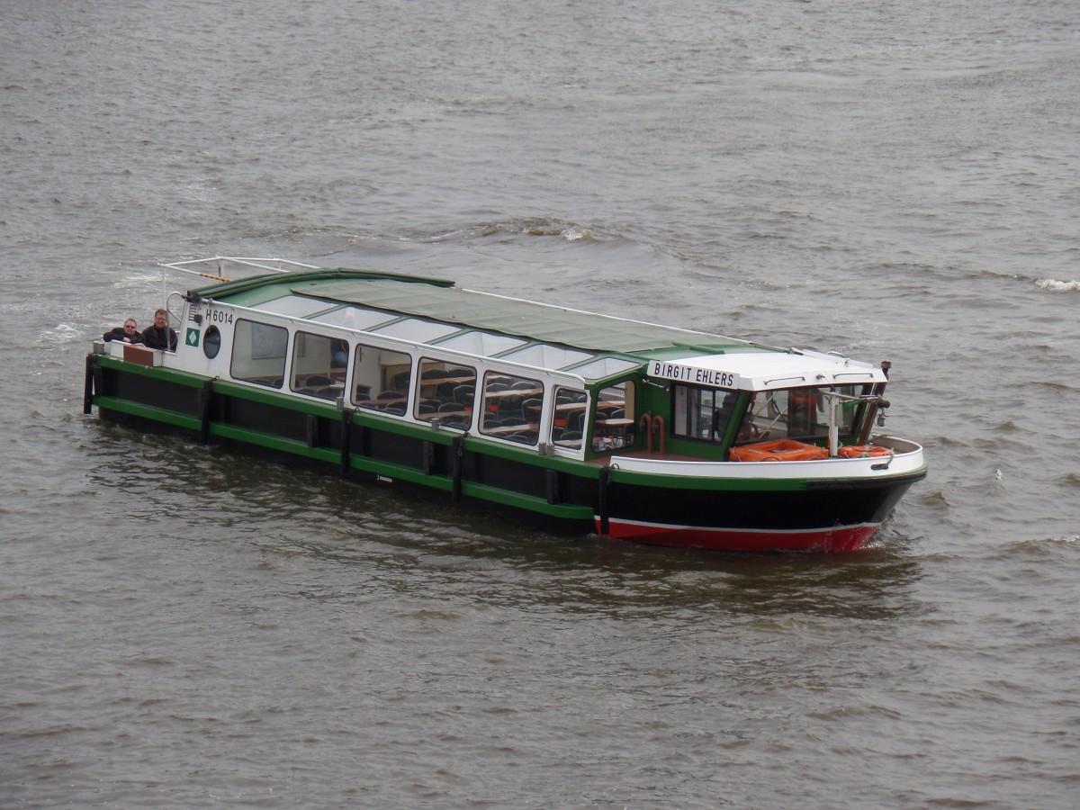 BIRGIT EHLERS  H 6014 am 6.5.2014, Hamburg, Elbe / 
Sinksichere Barkasse / / Lüa 16,64 m, B 4,66 m / 1 Diesel, Iveco, 85 kW, 116 PS / max. 75 Fahrg. / 2006 bei Feltz Werft, HH-Finkenwerder / Eigner: Barkassen-Centrale Ehlers GmbH
