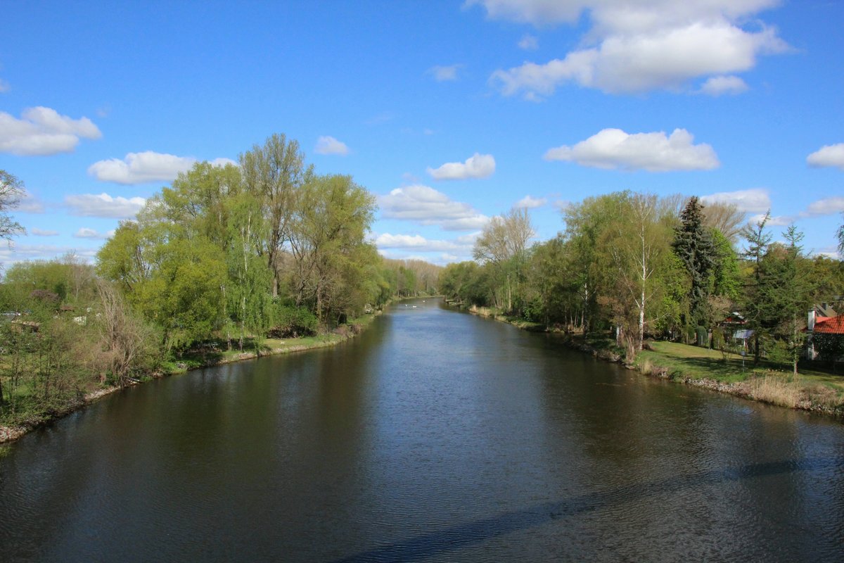 Blick auf die Havel-Oder-Wasserstrasse zu Berg bei Pinnow am 25.04.2020. 