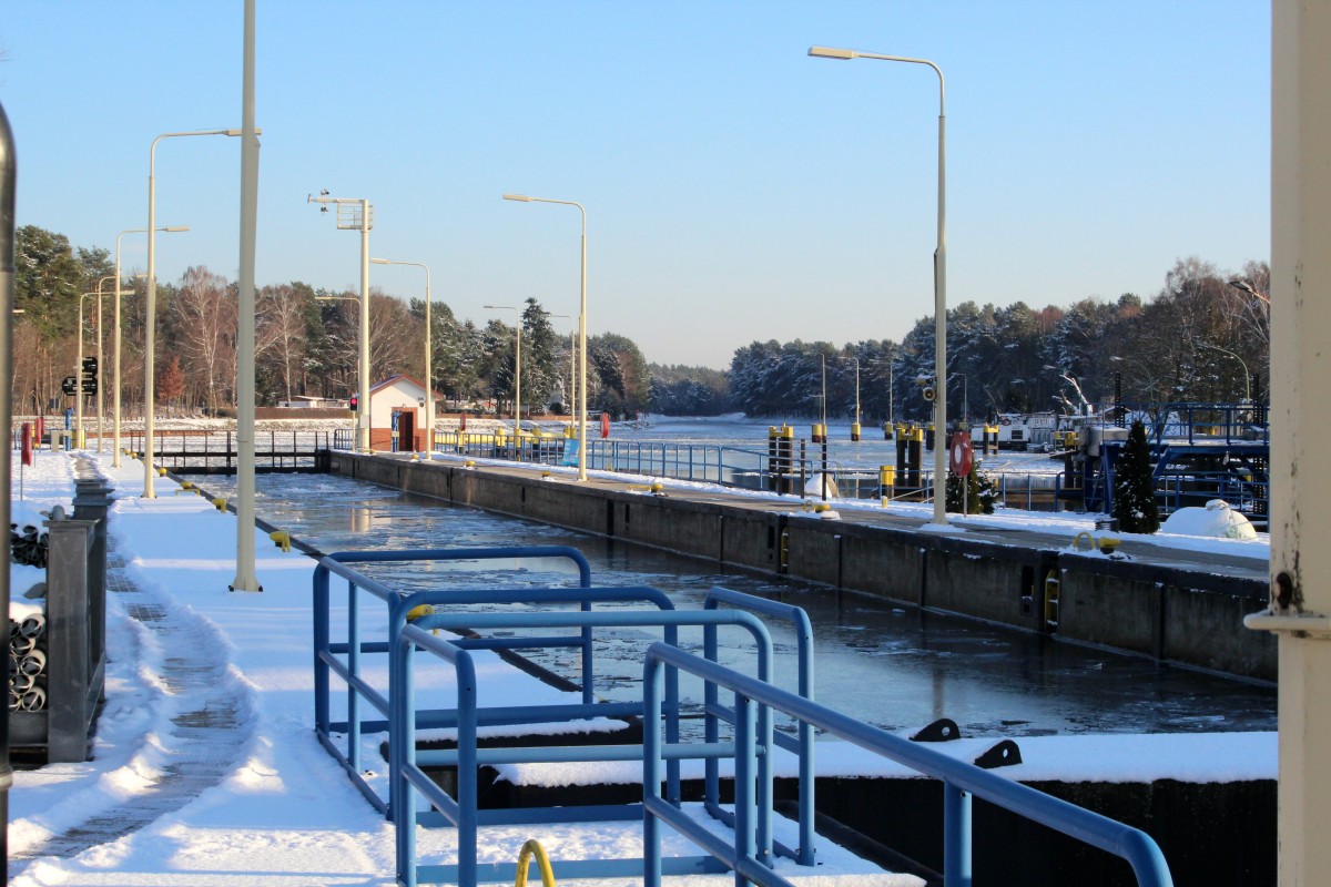 Blick auf die Nordkammer der Schleuse Wernsdorf am 19.01.2016. Die Schleuse Wernsdorf ist Teil der Oder-Spree Wasserstrasse.