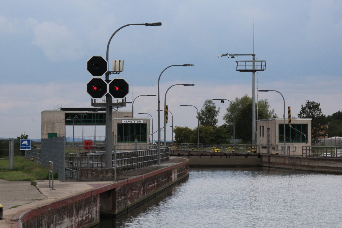 Blick vom Oberwasser auf die Schleuse Hilpoltstein im Main-Donau-Kanal am 07.09.2019. 