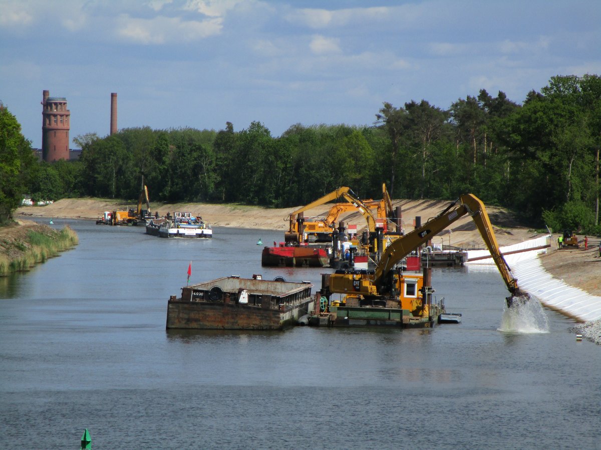 Blick von Wusterwitz auf den Elbe-Havelkanal Richtung Kirchmöser-West am 13.05.2019. Der Ausbau macht Fortschritte. 