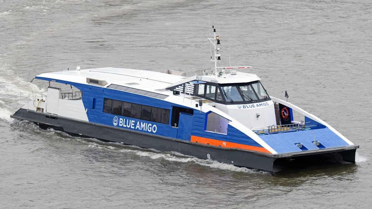 BLUE AMIGO (ENI 02326951), Linie 20 Rotterdam - Dordrecht, am 09.02.2022 in Rotterdam