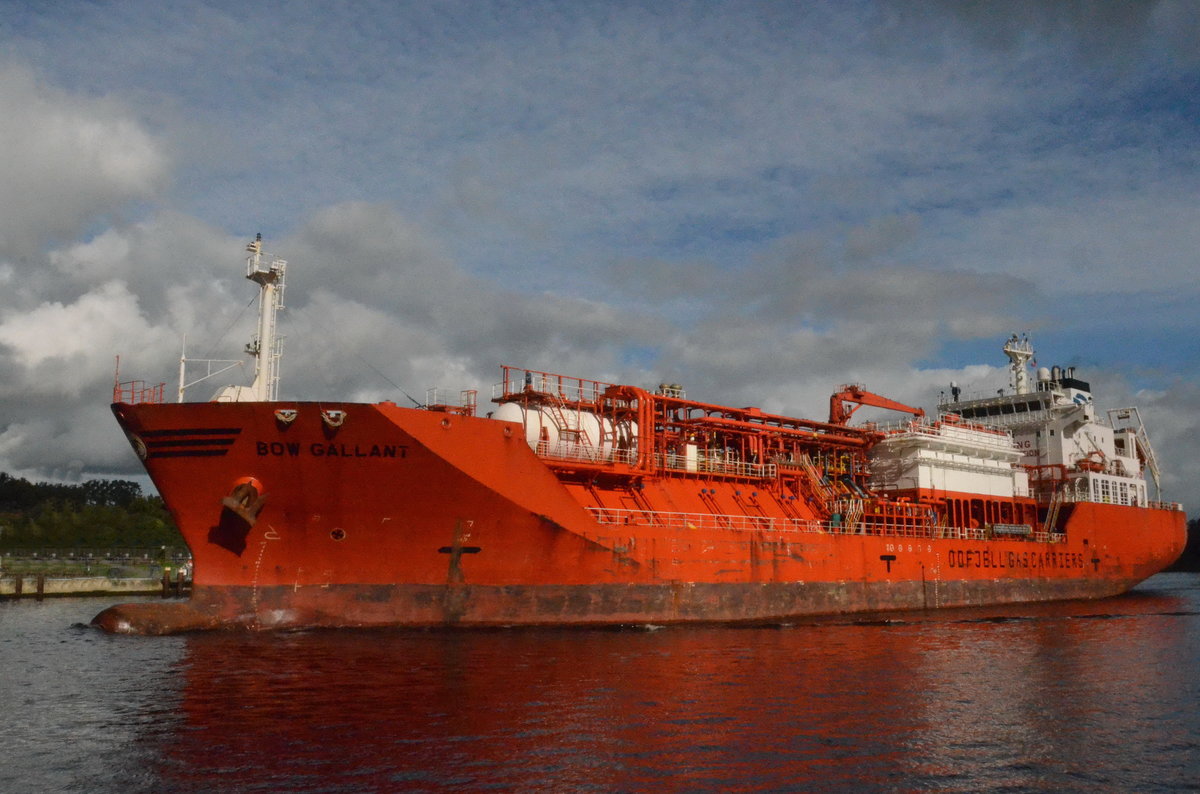 BOV Gallant, Tankschiff, Heimathafen  Valletta, IMO 9403786,  Auf dem NOK bei Schachtaudorf  am 09.10.17.