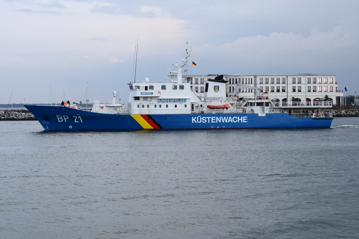 BP 21 BRETSTEDT , Küstenwachschiff , IMO 8986896 , Baujahr 2002 , 66 x 11m , 29.03.2016  Rostock-Warnemünde