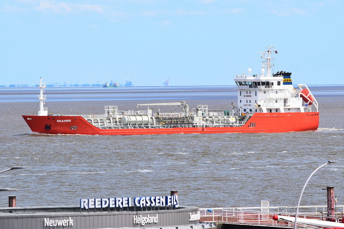 BRAHMS , Tanker , IMO 9517446 , Baujahr 2009 ,  98.71 x 14.1 m , 31.05.2020 , Cuxhaven