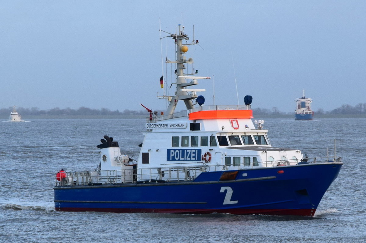 BÜRGERMEISTER WEICHMANN , Polizeiboot , Baujahr 1995 , 30 x 6 m , 18.03.2017 Cuxhaven