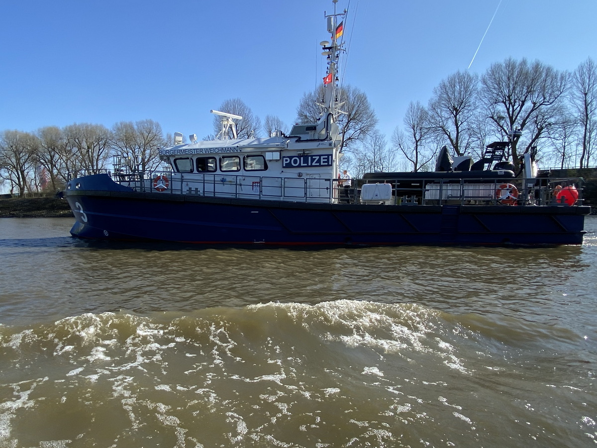 Bürgermeister Weichmann IMO-Nummer:9984780 am 05. 04.2025 in auf der Elbe.
 Bürgermeister Weichmann IMO-Nummer:9984780 am 05. 04.2025 in auf der Elbe.