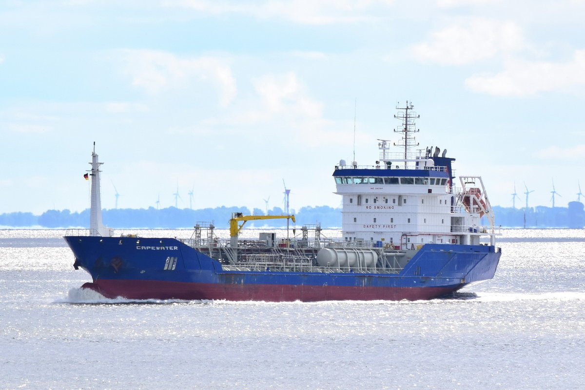 CAPEWATER , Tanker , IMO 9423841 , Baujahr 2009 , 100 x 16 m , Cuxhaven , 05.06.2020