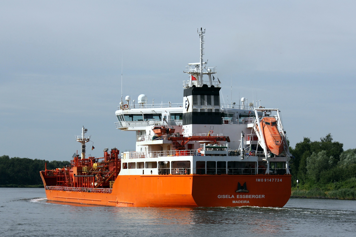 Chemical/Oil Tanker GISELA ESSBERGER (IMO:9147734) Flagge Portugal am 29.07.2022 im NOK bei Schacht Audorf.