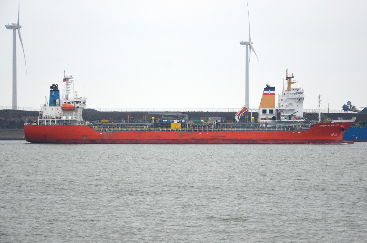 CHIMICAL MASTERS   Oil/Chemical Tanker  IJmuiden /NL  14.03.2015