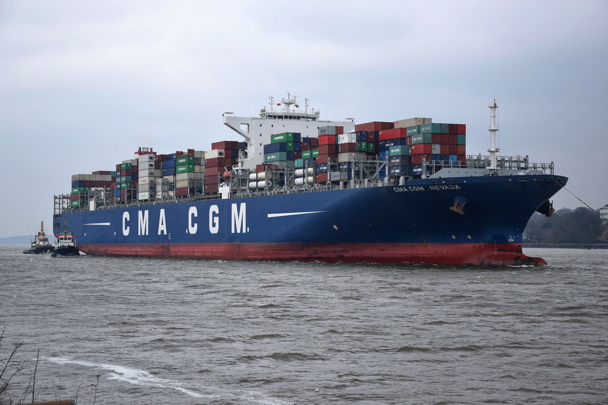 CMA CGM NEVADA , Containerschiff , IMO 9471408 , Baujahr 2011 , 366.14 × 48.23m , 12562 TEU , 15.03.2018  Höhe Finkenwerder