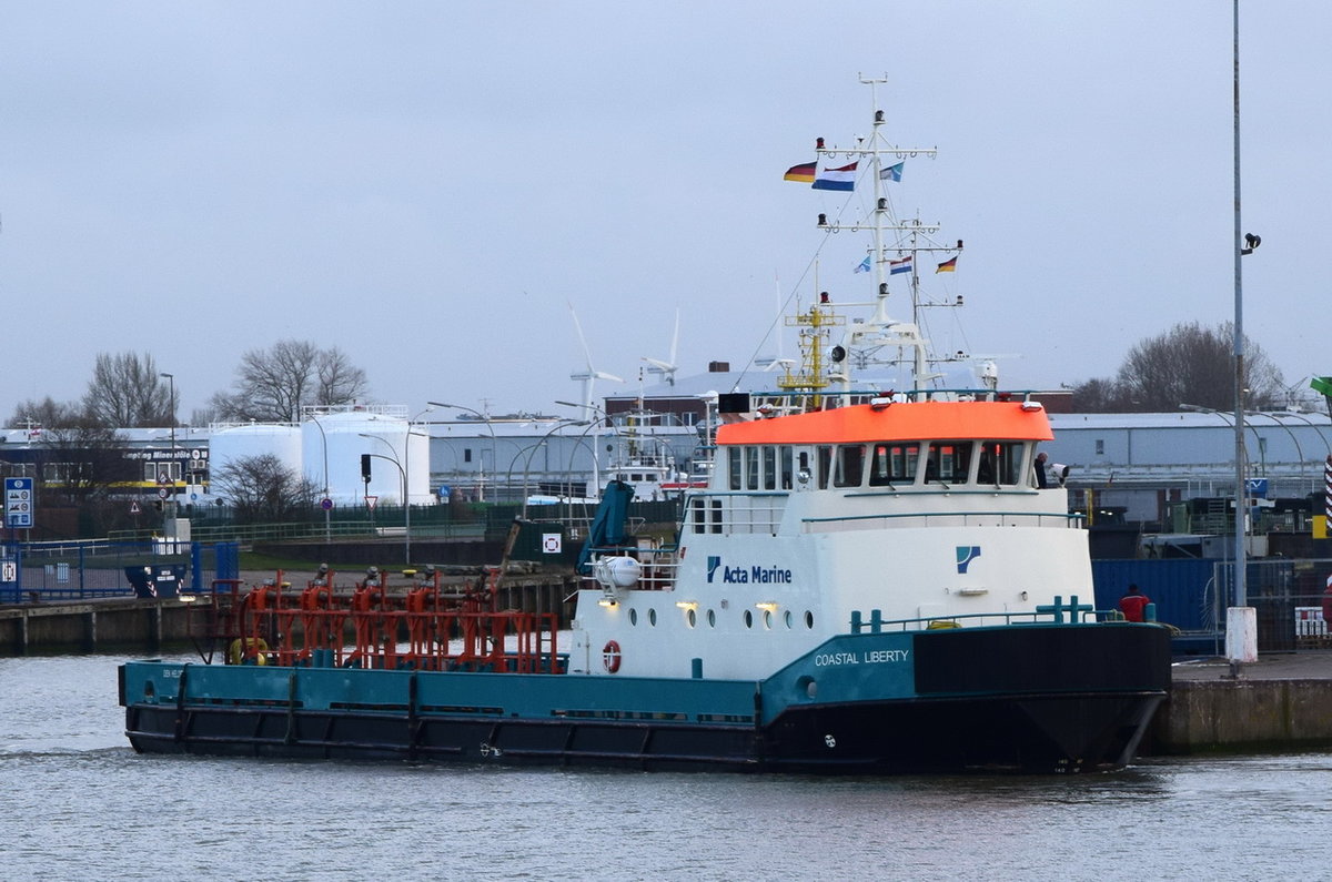 COASTAL LIBERTY , Offshore Supply Ship , IMO 9186077 , Baujahr 1997 , 42.8 × 9m , 18.03.2017 Cuxhaven