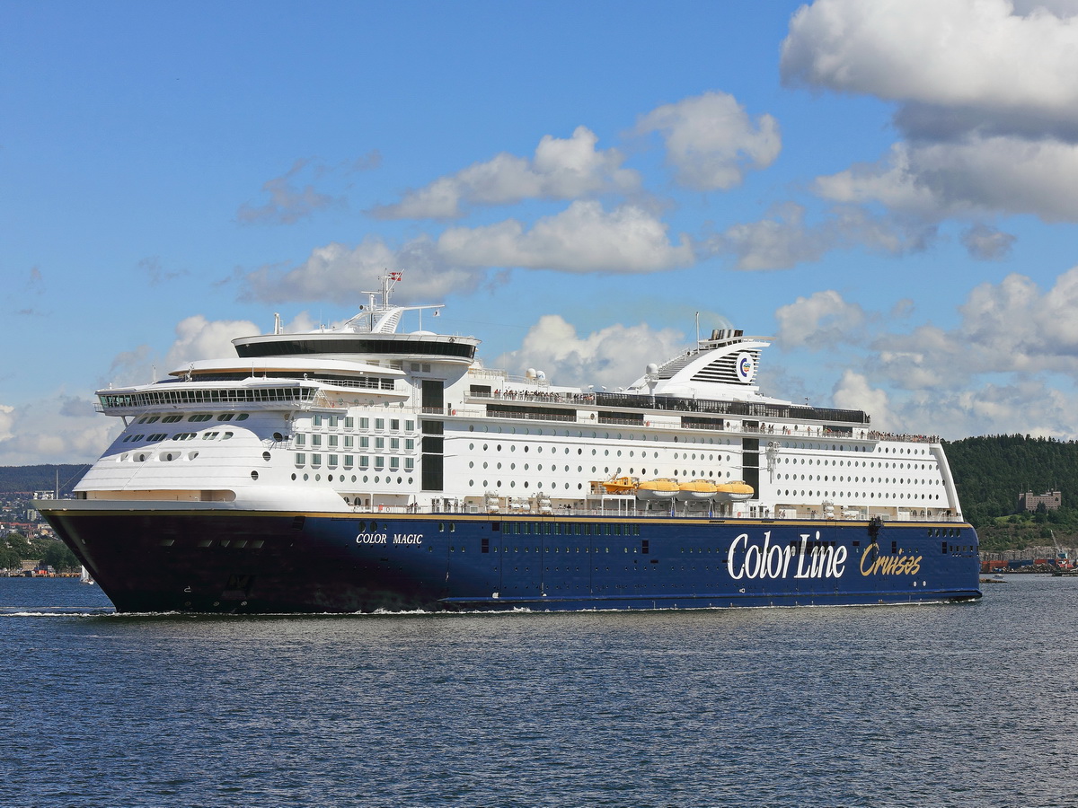  Color Magic  der Color Line bei der Einfahrt in den Hafen von Oslo am 03. Juli 2016.