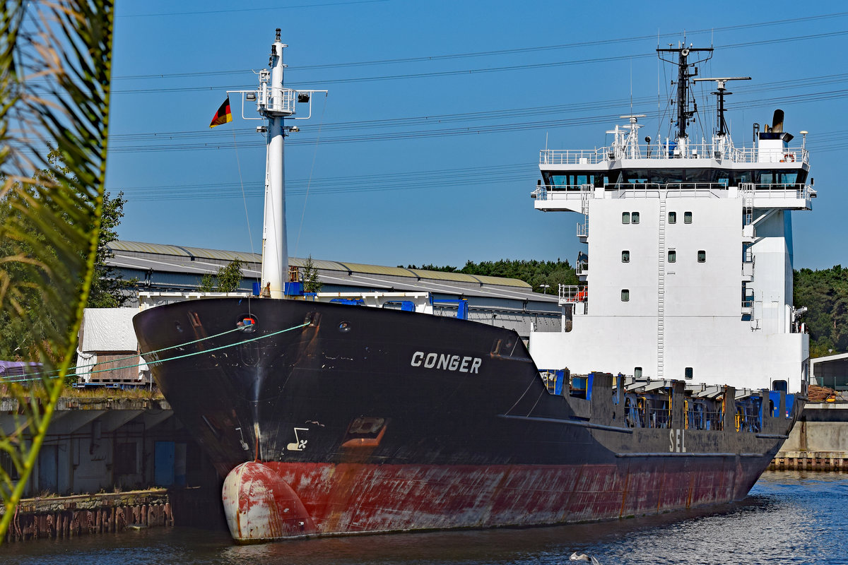 CONGER (IMO 9122227),zurzeit  Auflieger , am 20.09.2020 am Querpier des Lehmannkai 2 in Lübeck.