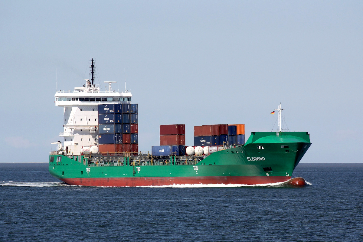 Container Ship ELBWIND (IMO:9483334) Flagge Cyprus am 10.08.2022 im NOK bei Schacht Audorf.