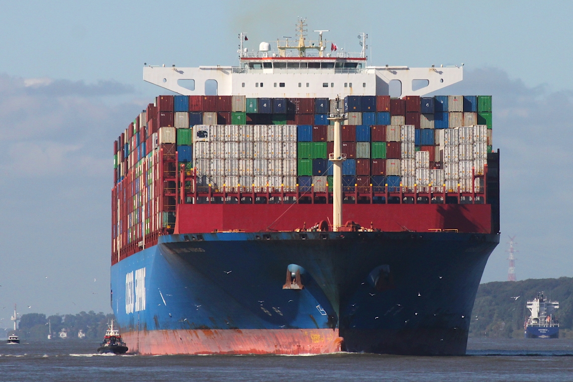 Containerfrachtschiff COSCO SHIPPING VIRGO (IMO  9783461); Eigner/Betreiber: COSCO; Datum: 22.09.2026; Aufnahmeort: Elbe/Hafen Hamburg, Deutschland.