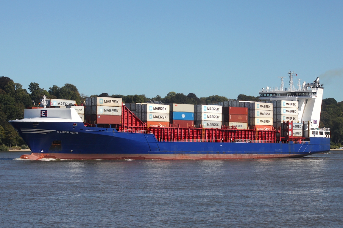 Containerfrachtschiff ELBSPRING (IMO 9462794); Datum: 22.09.2026; Aufnahmeort: Elbe/Hafen Hamburg, Deutschland.