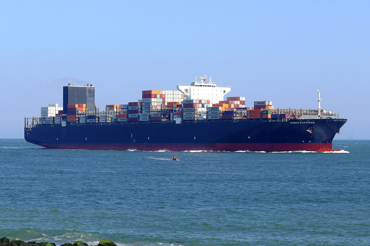 Containerschiff  PARIS EXPRESS  IMO 9447902 Maasvlakte/Rotterdam 15.7.2026