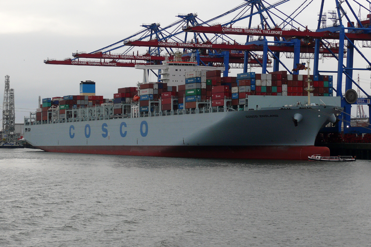  COSCO ENGLAND  im Hamburger Hafen 21.12.2013