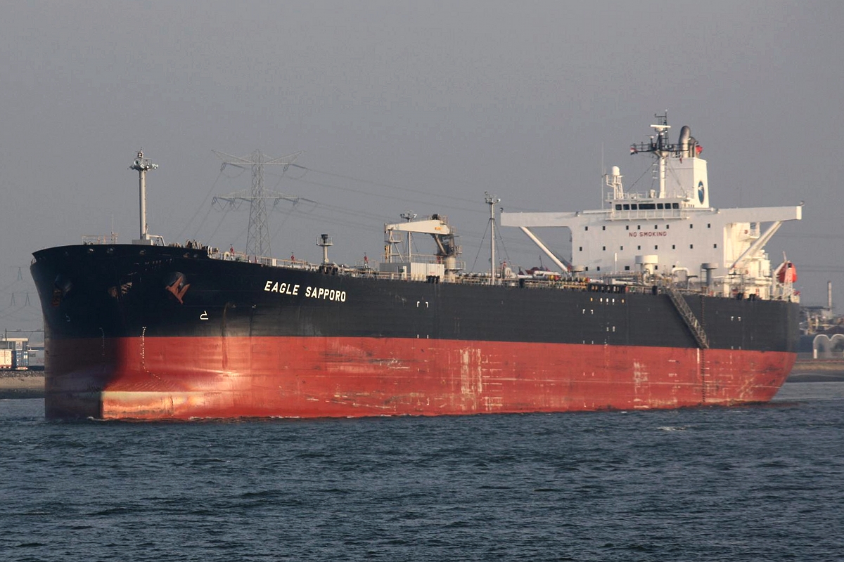 Crude Oil Tanker  Eagle Sapporo  IMO:9387255 Europoort (Rottrtdam)am 02.10.2010