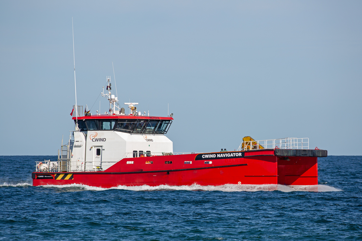 CWIND NAVIGATOR (IMO 9679737) auf der Fahrt zum Anleger im Sassnitzer Hafen. - 30.05.2020

