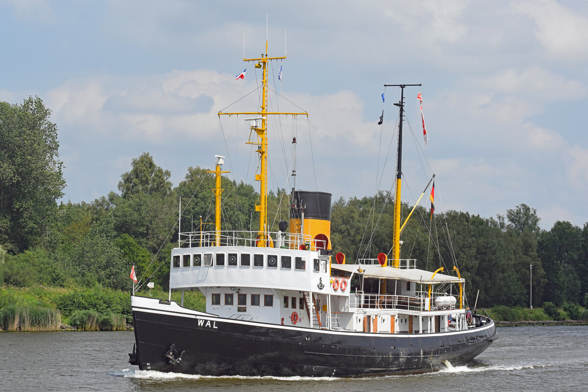 Dampfeisbrecher WAL (IMO 8862662) am 24.07.2021 auf dem NOK (Nord-Ostsee-Kanal)