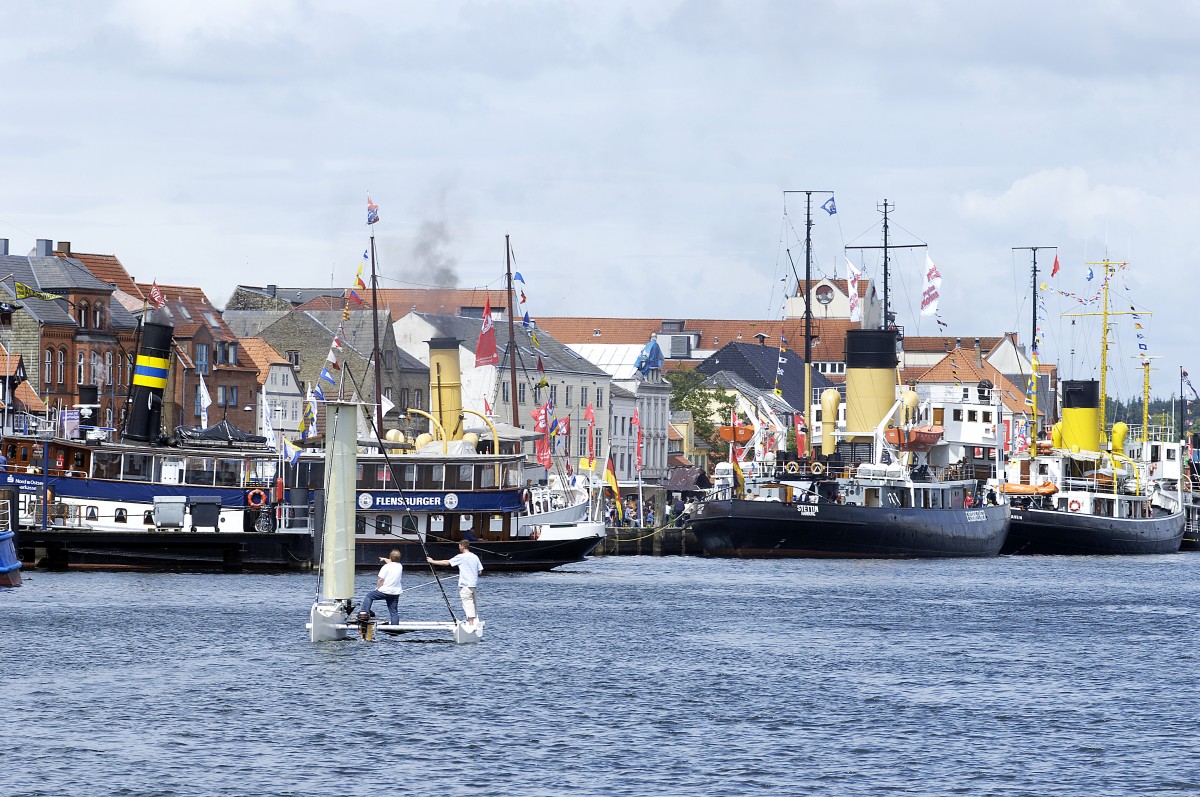 Dampfrundum in Flensburg. Aufnahmedatum: 12. Juli 2015.