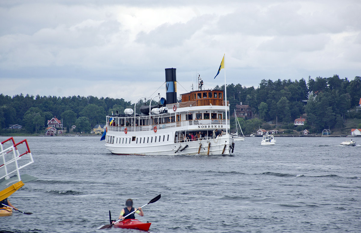 Dampfschiff »S/S Norrskär«. Baujahr: 1910. Passagiere: 265. 300 kW. Aufnahme: 26. Juli 2017.