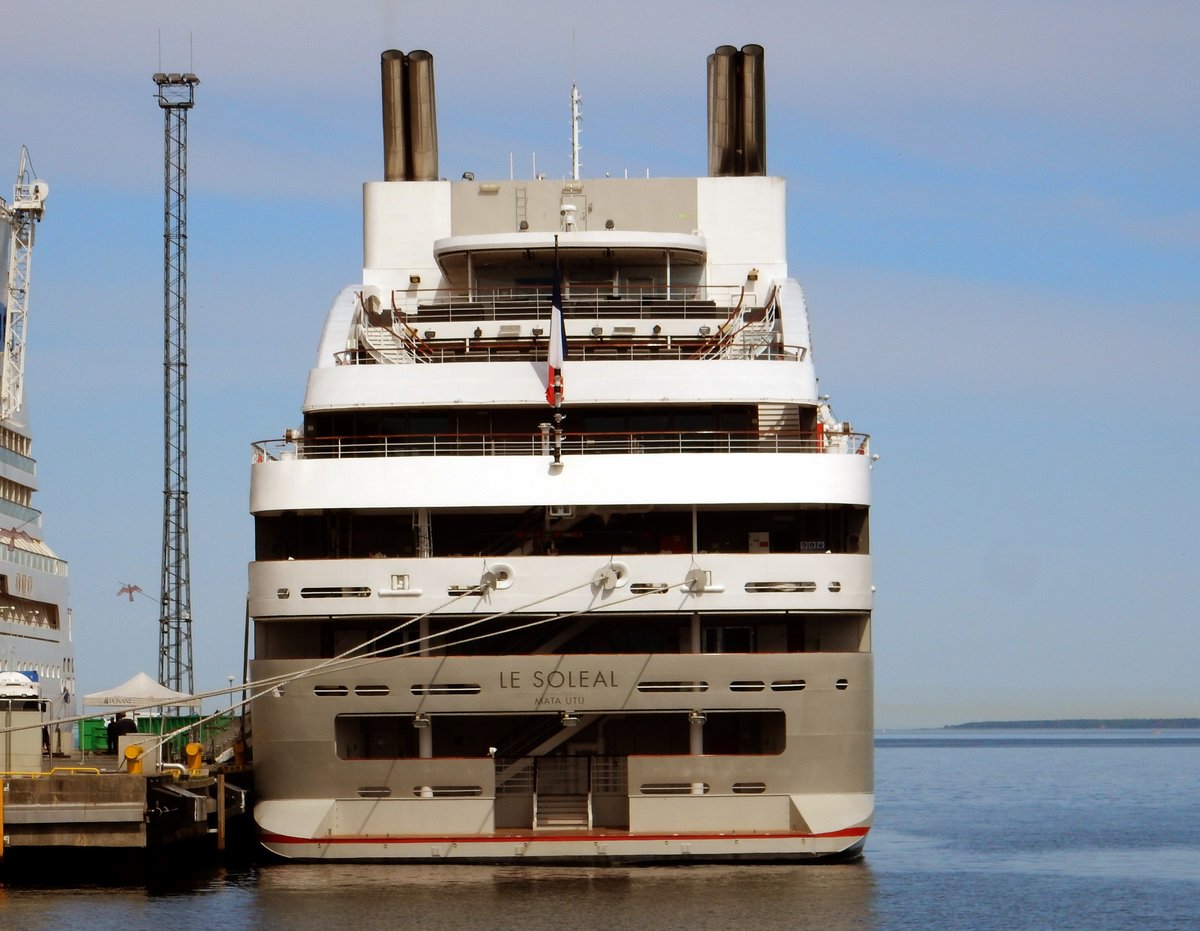 Das 142m lange Kreuzfahrtschiff Le Soleal am 20.05.18 in Tallinn