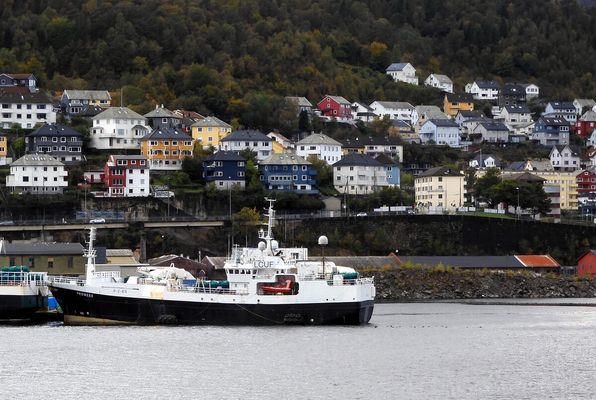 Das 60m lange Fangschiff PROWESS am 23.09.23 in Bergen