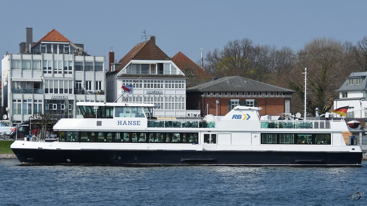 Das Ausflugsschiff  Hanse  (ENI: 05117350) war Anfang April 2019 in Travemünde unterwegs. 