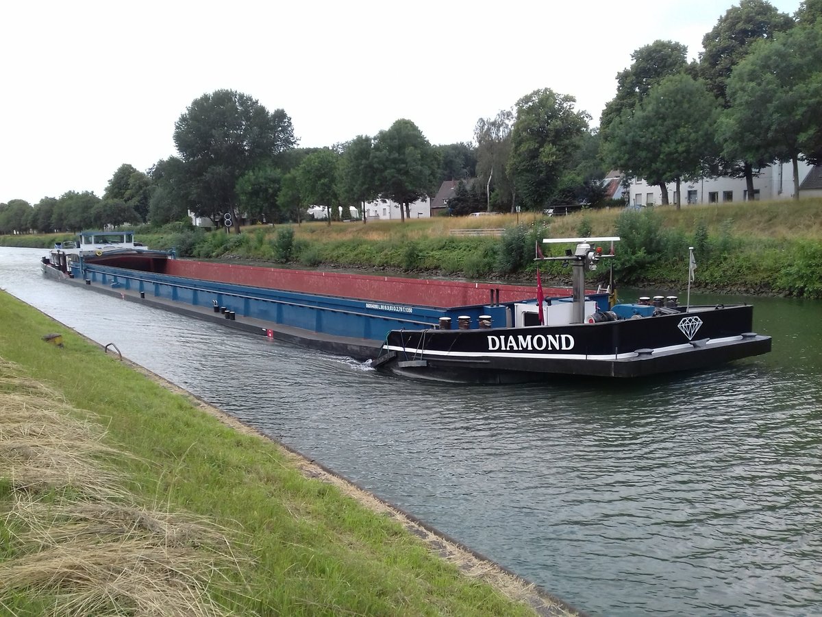 Das belgische GMS DIAMOND, ENI 06004098, aus Antwerpen am 06.07.2020 auf dem Rhein-Herne-Kanal bei Henrichenburg, Castrop-Rauxel. 