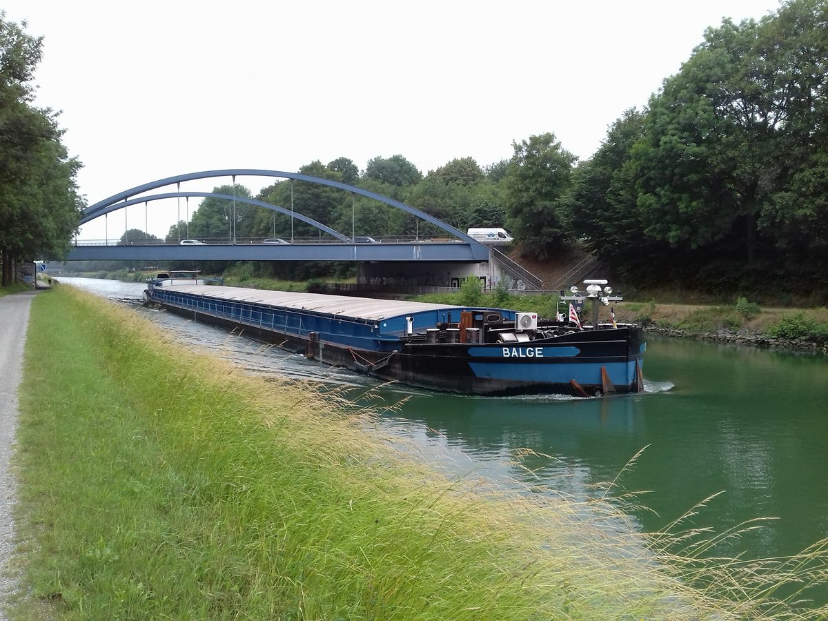Das deutsche GMS  BALGE  ENI 04004380, Eigner: Dirk & Andreas Berlage am 22.06.2020 auf dem Rhein-Herne-Kanal nach Unterquerung der Döttelbeck Brücke, Nr. 369 in Henrichenburg, Castrop-Rauxel.