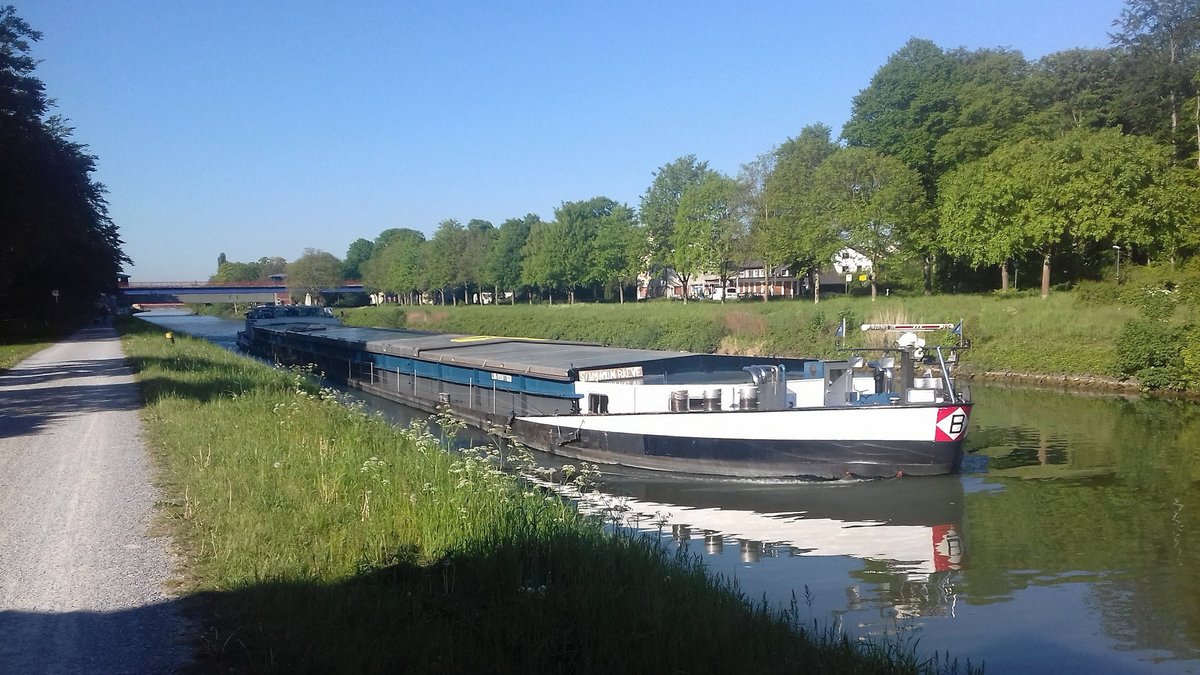 Das deutsche GMS SOMNIUM BREVE, ENI 02318713, am 07.05.2020 auf dem Rhein-Herne-Kanal bei Herichenburg, Castrop-Rauxel.