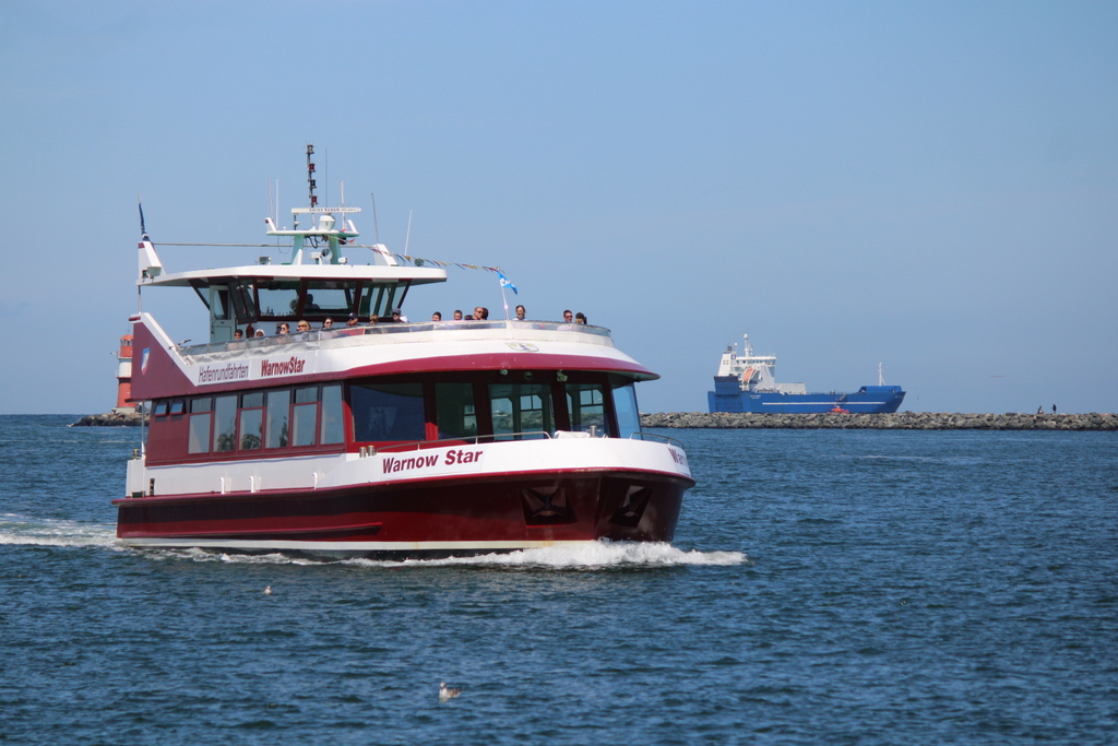 Das Fahrgastschiff Warnow Star am 31.07.2020 in Warnemünde.