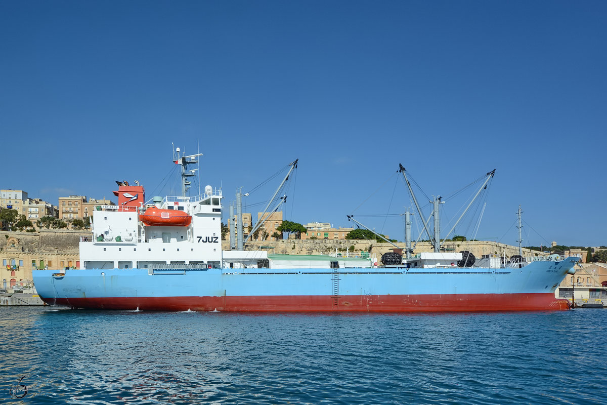 Das Japanische Frachtschiff  Gouta Maru  im Hafen von Valletta. (Oktober 2017)
