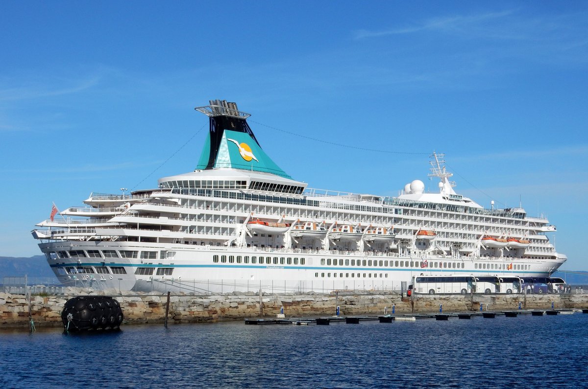 Das Kreuzfahrtschiff MS Artania am 05.09.16 in Trondheim (NOR)